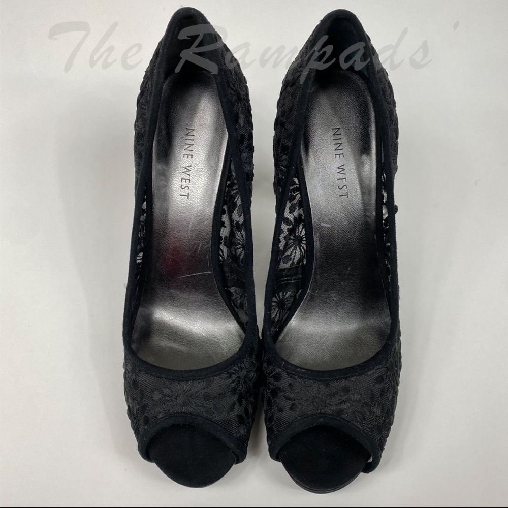 Nine West Black Floral Lace Heels Size 8 - Picture 5 of 8